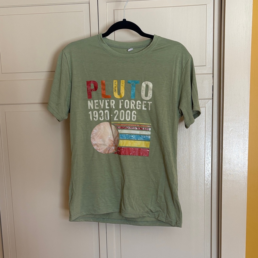 Source Unknown Green Pluto Graphic Tee